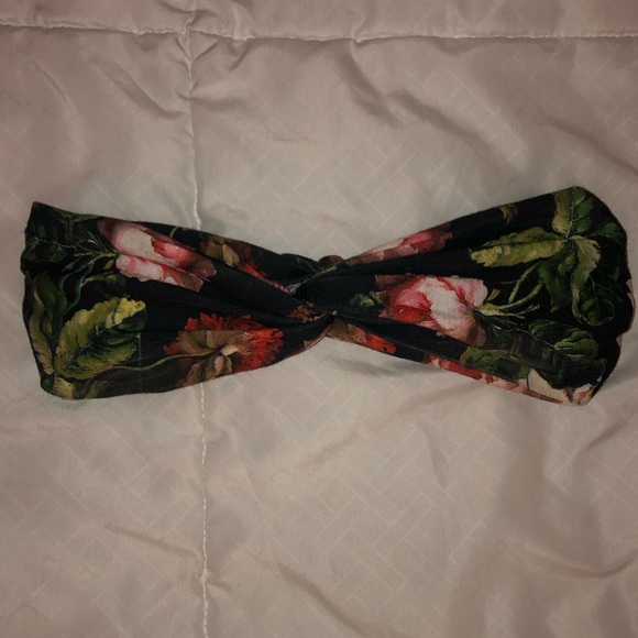 3 different Headbands - Picture 4 of 8